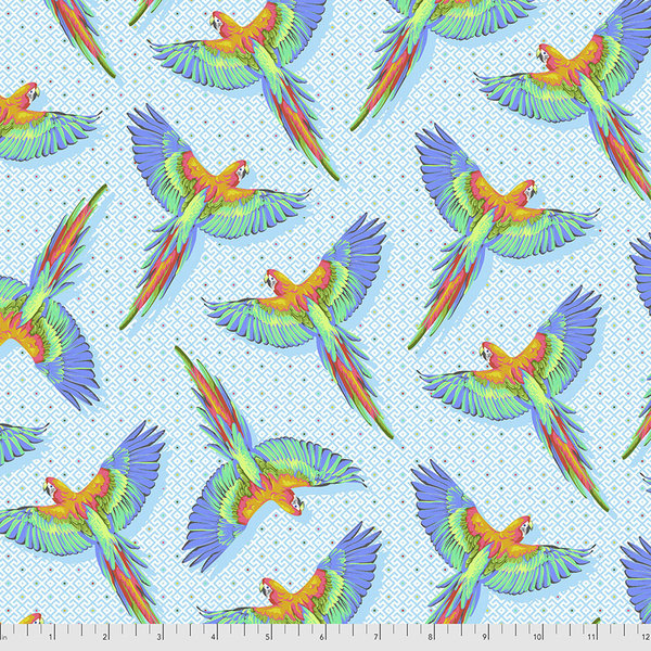 Free Spirit "Tula Pink, Daydreamer“ Macaw ya later, Cloud, Artikelnummer 2640